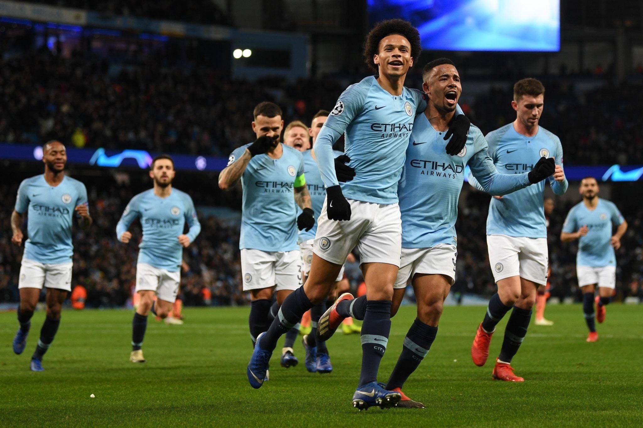 他们之间的 他们之间的